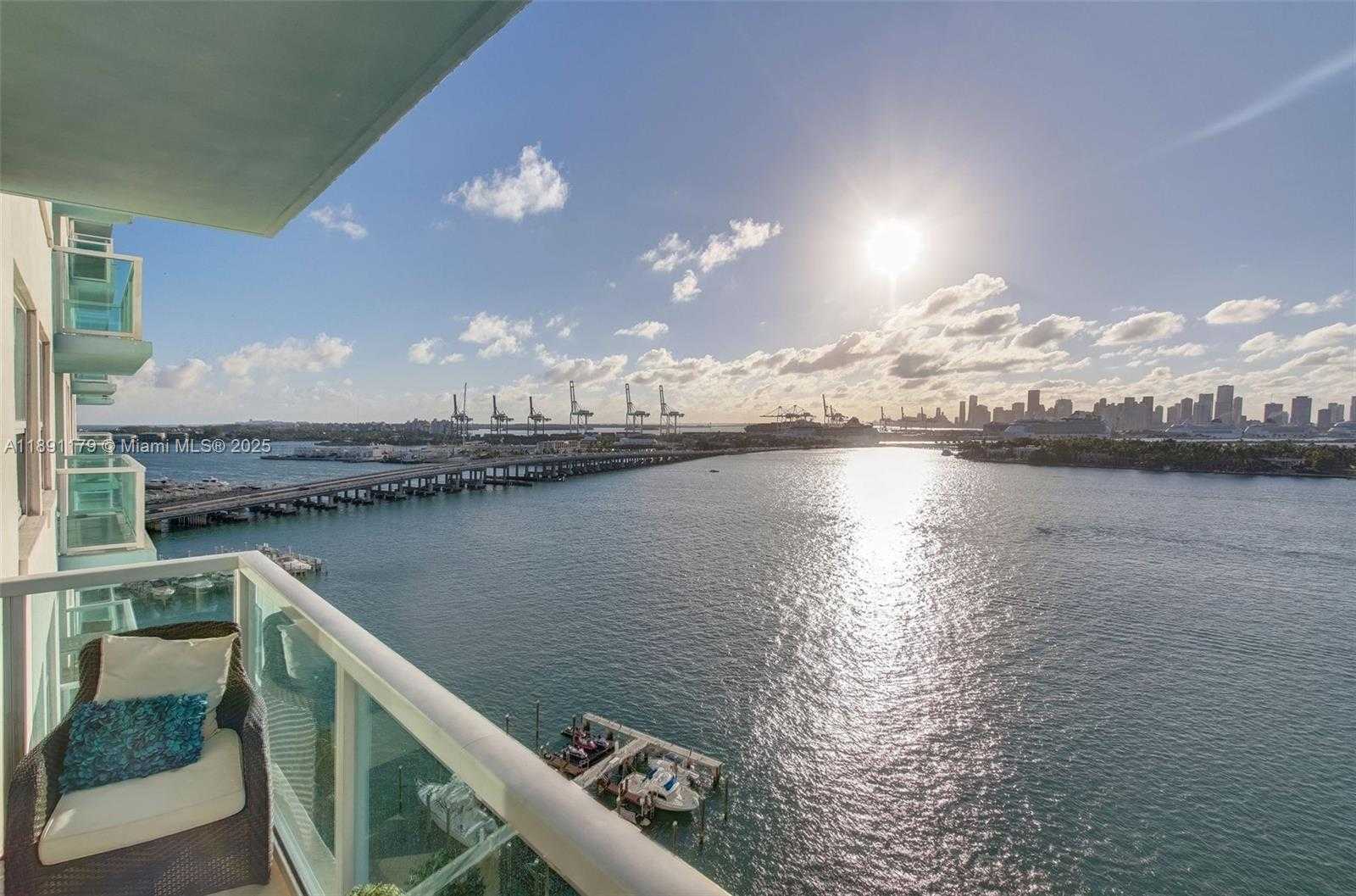 Small Image of 650 WEST AVE #1407, Miami Beach Number 14