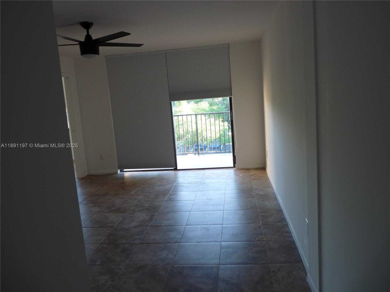 Small Image of 14601 NORTH KENDALL DR #402K, Miami Number 18