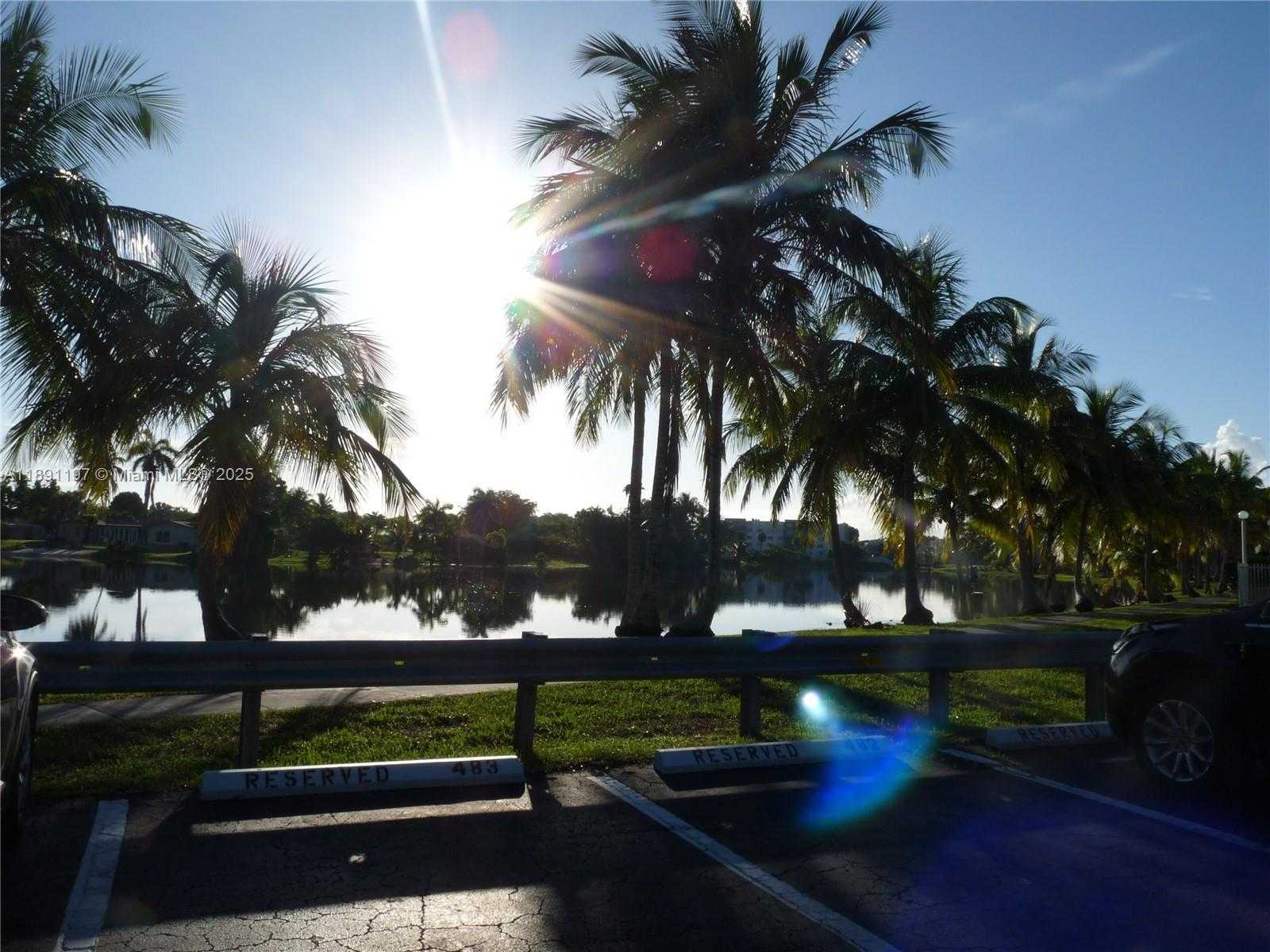 Small Image of 14601 NORTH KENDALL DR #402K, Miami Number 22