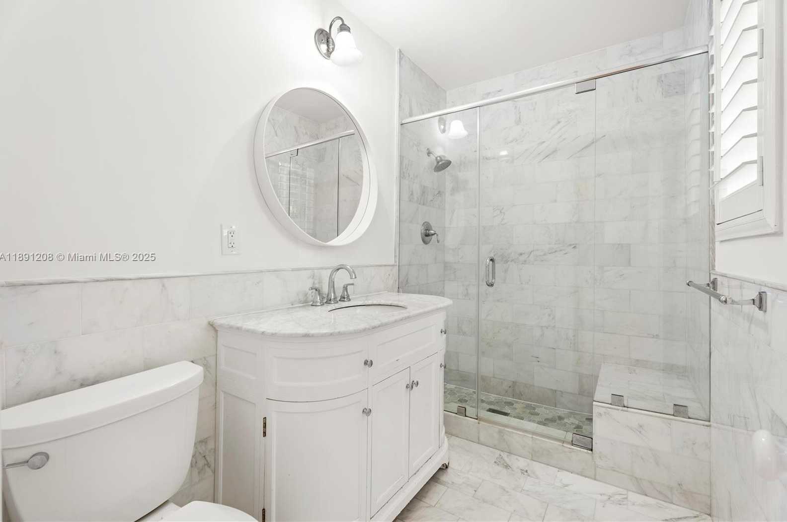 Small Image of 605 ALTARA AVE, Coral Gables Number 12