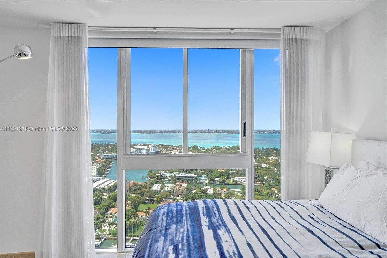 Small Image of 4779 COLLINS AVE #3705, Miami Beach Number 18