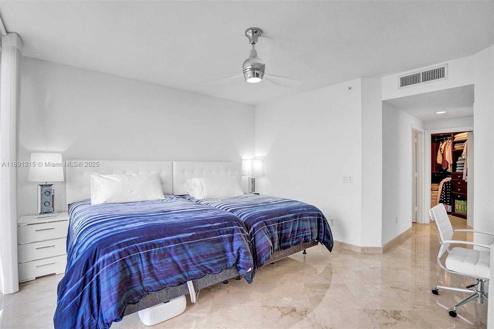 Small Image of 4779 COLLINS AVE #3705, Miami Beach Number 19