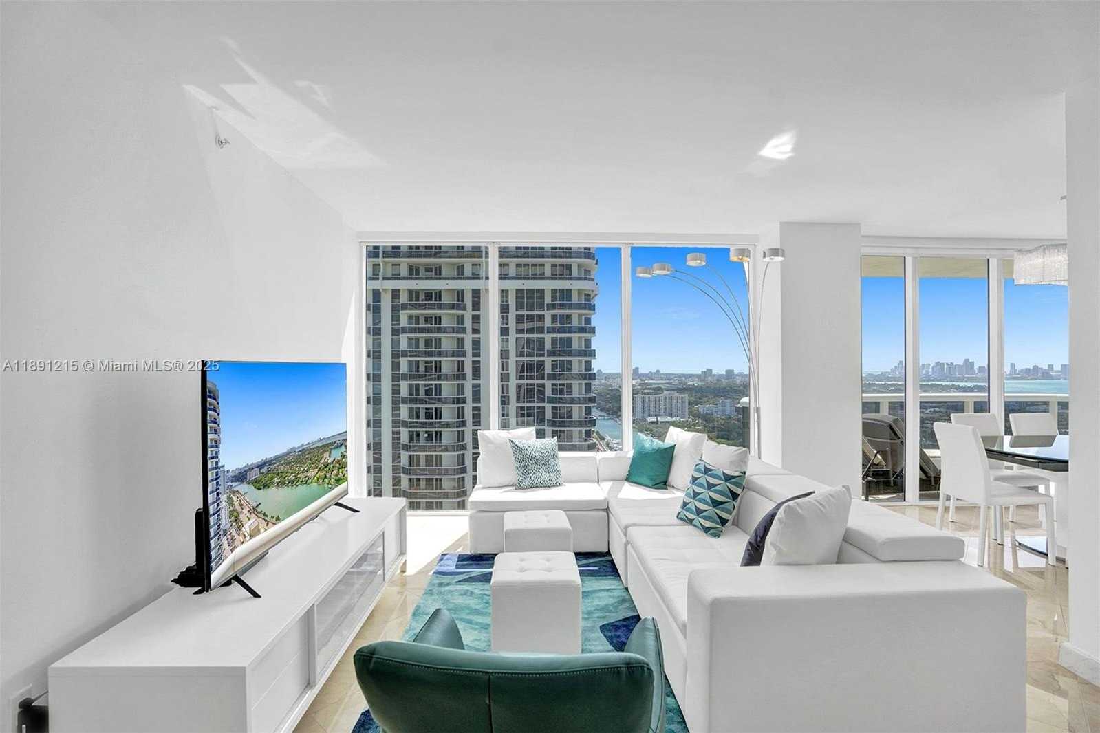 Small Image of 4779 COLLINS AVE #3705, Miami Beach Number 6