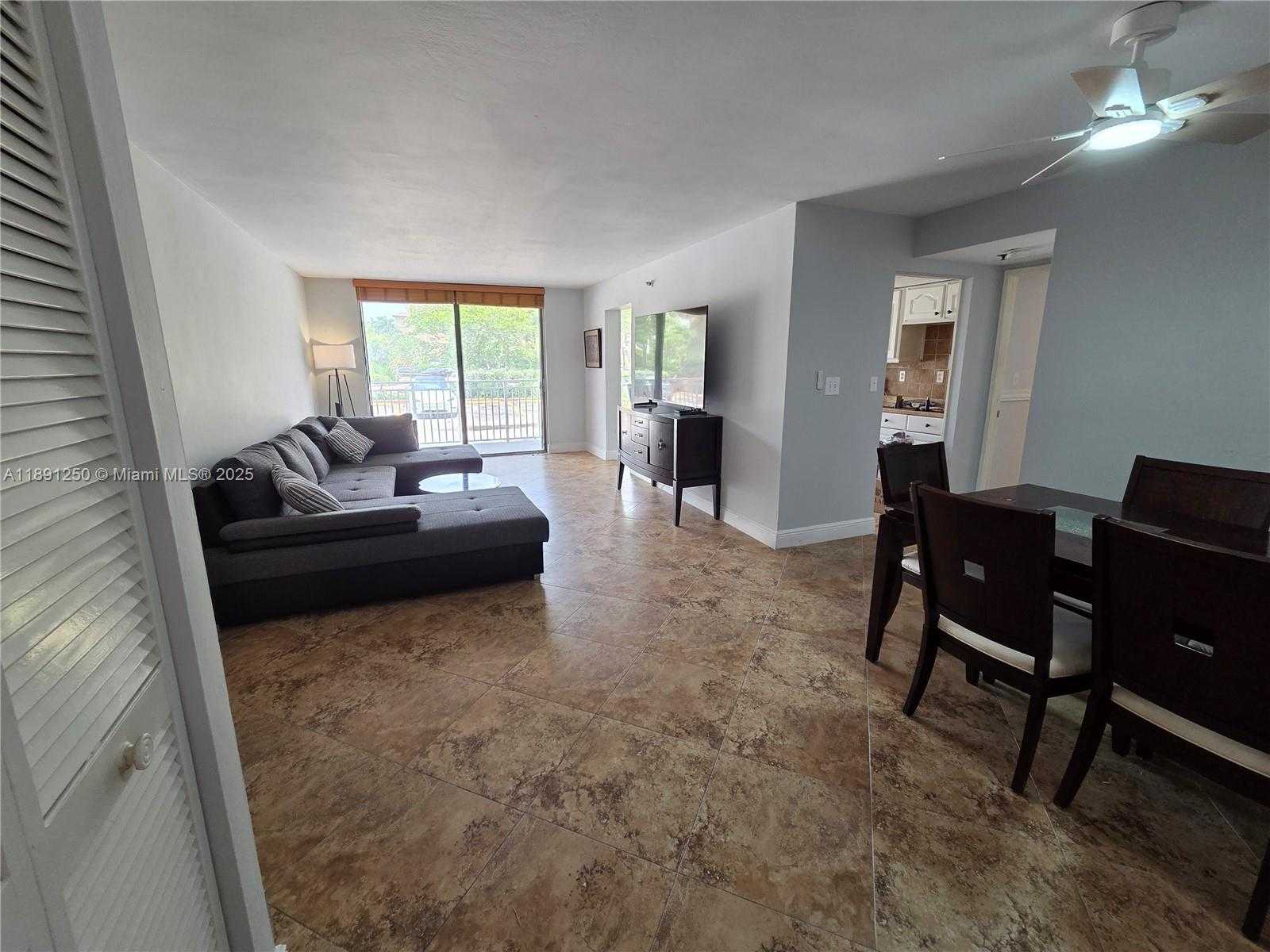 Small Image of 210 174TH ST #L18, Sunny Isles Beach Number 39