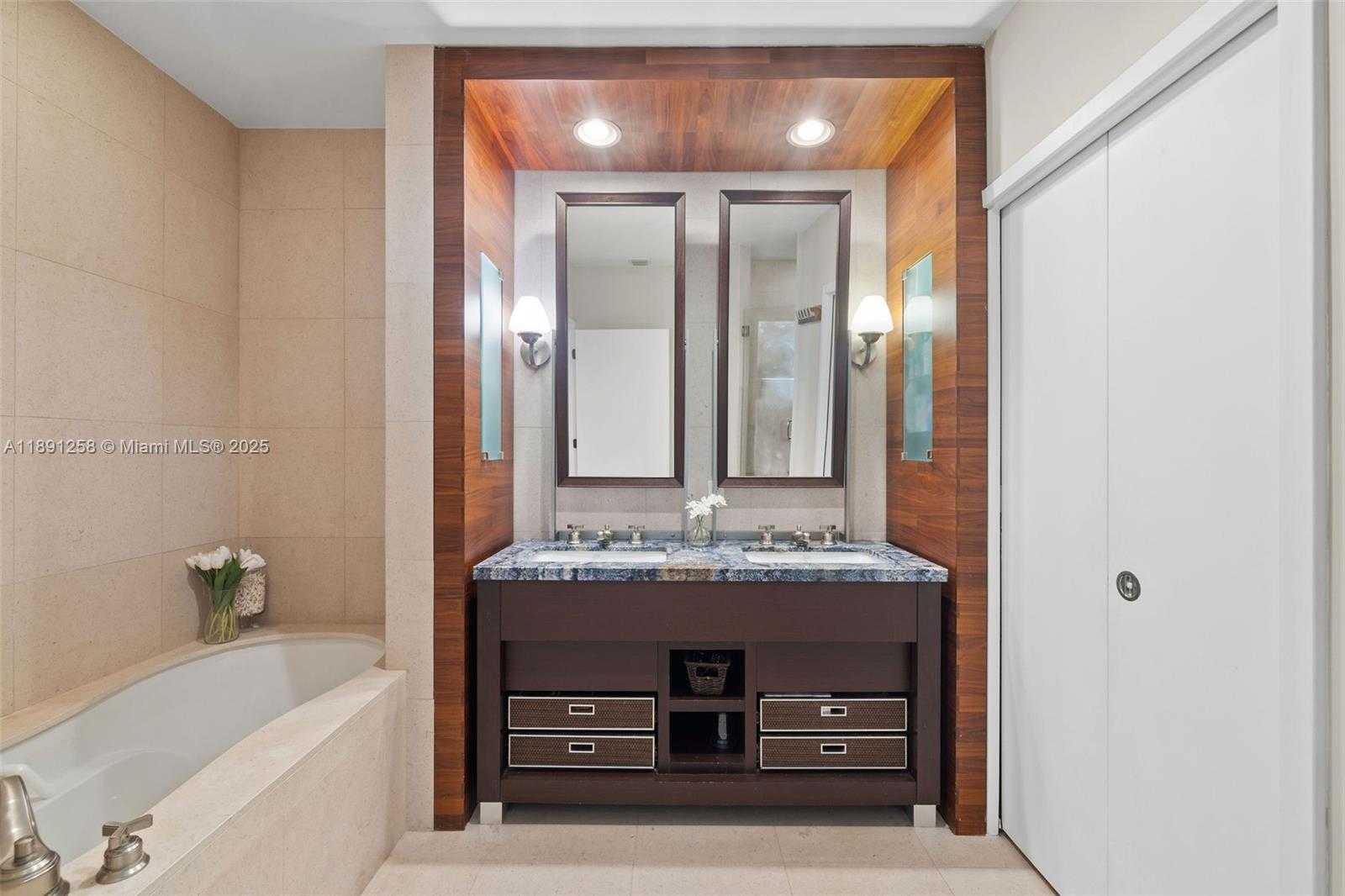 Small Image of 6799 COLLINS AVE #209, Miami Beach Number 23