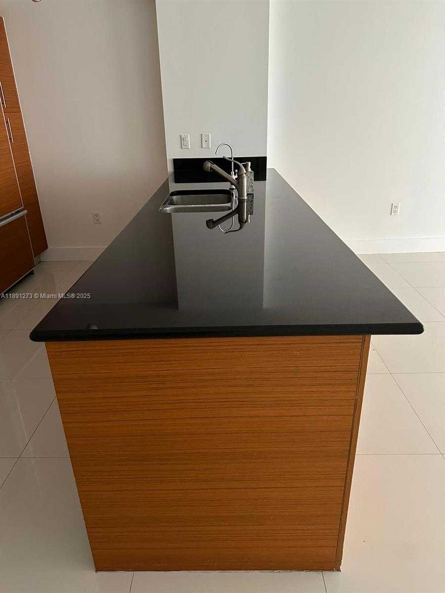 Small Image of 50 BISCAYNE BLVD #5311, Miami Number 5