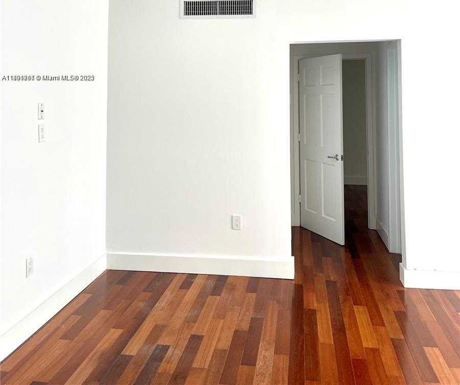 Small Image of 810 PENNSYLVANIA AVE #9, Miami Beach Number 13