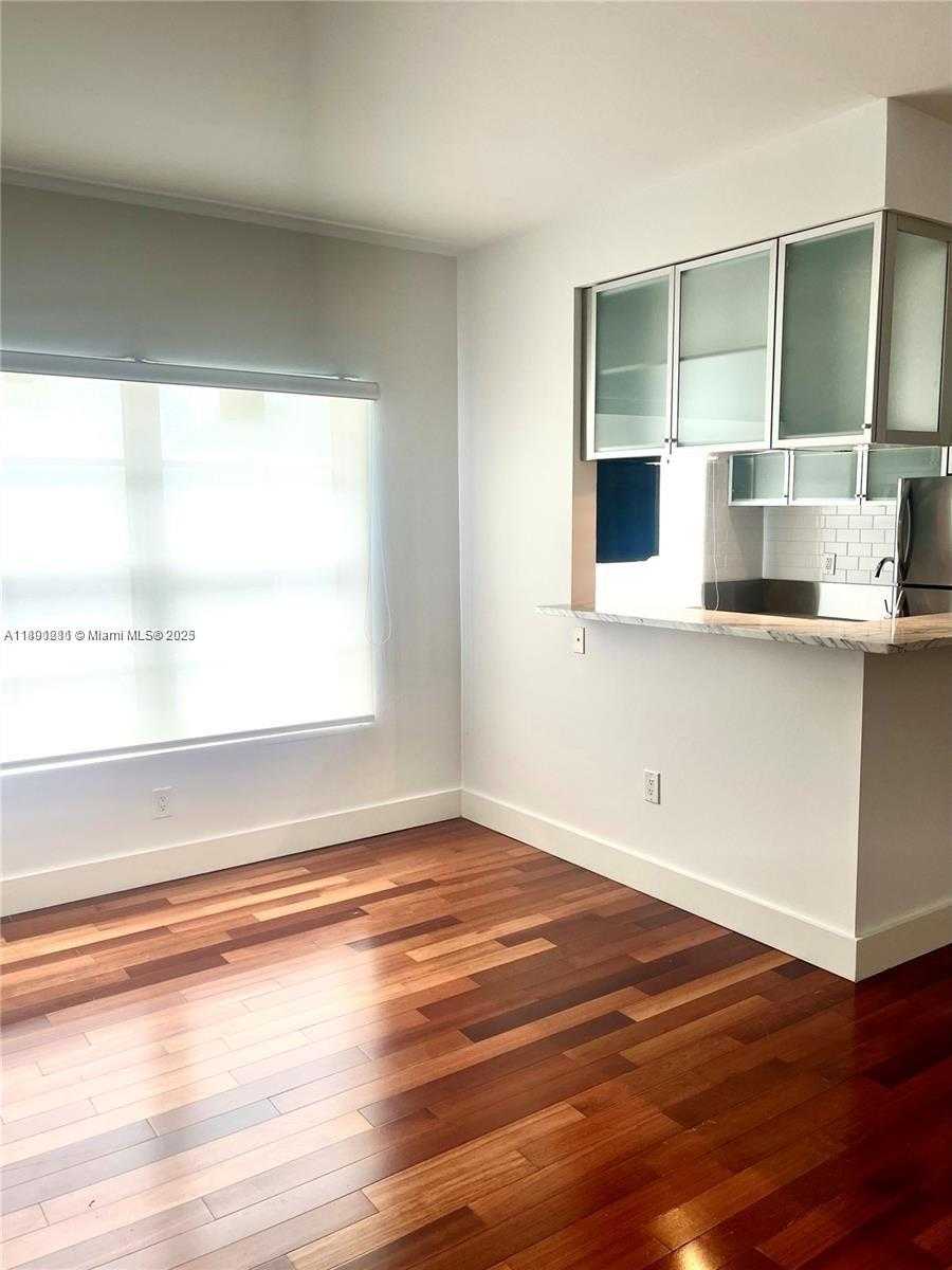 Small Image of 810 PENNSYLVANIA AVE #9, Miami Beach Number 9