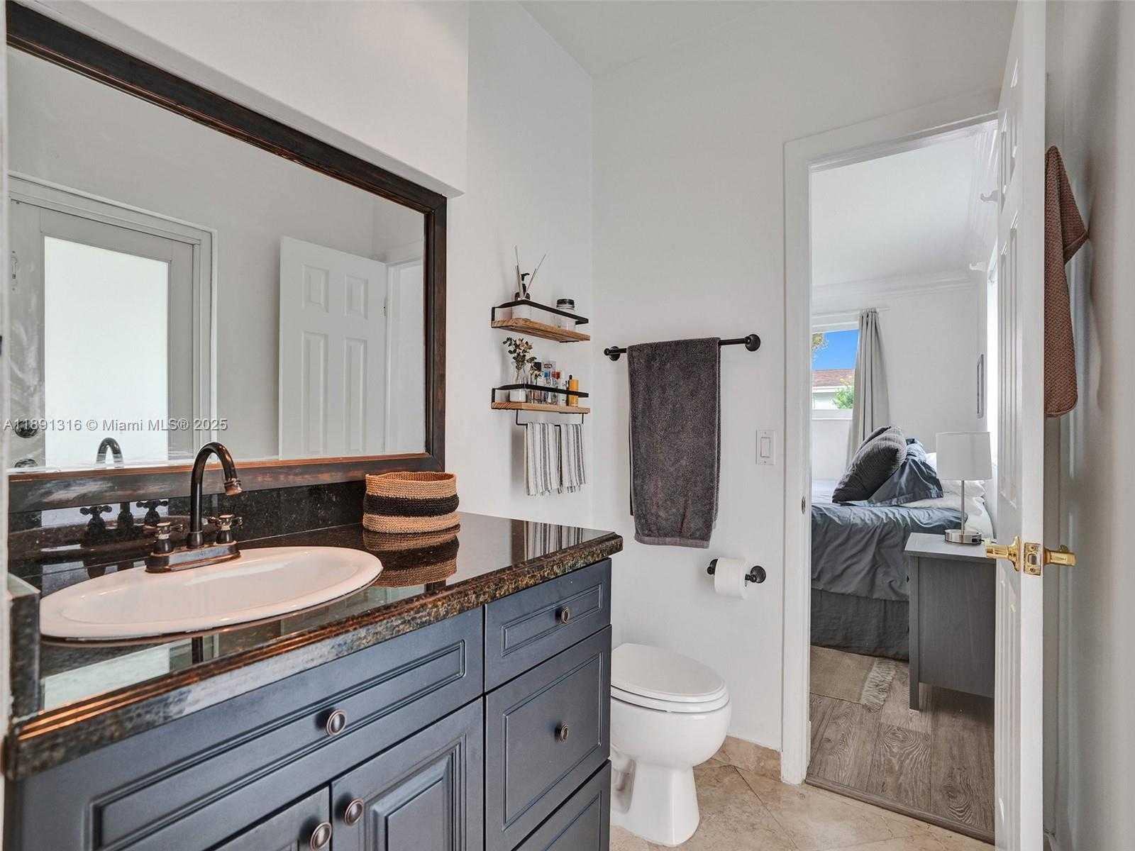 Small Image of 13555 SOUTH WEST 74TH AVE #13555, Pinecrest Number 22