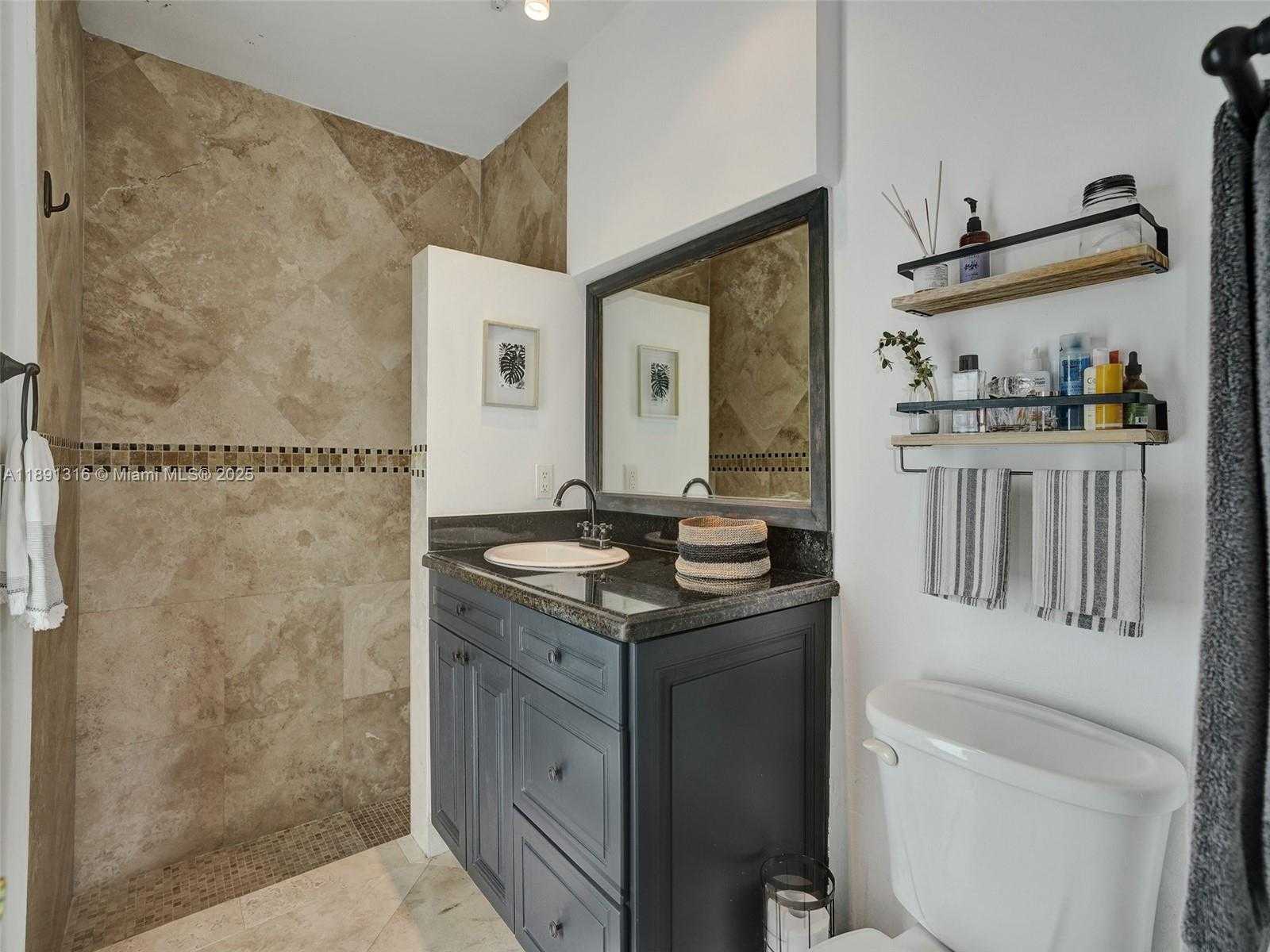 Small Image of 13555 SOUTH WEST 74TH AVE #13555, Pinecrest Number 23