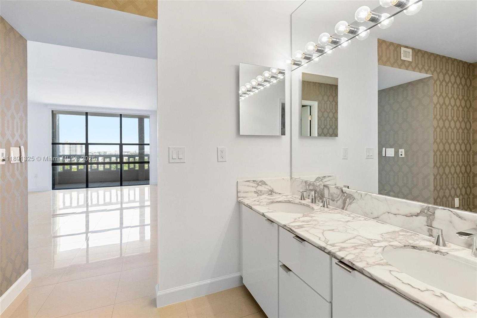 Small Image of 9801 COLLINS AVE #11-O, Bal Harbour Number 19