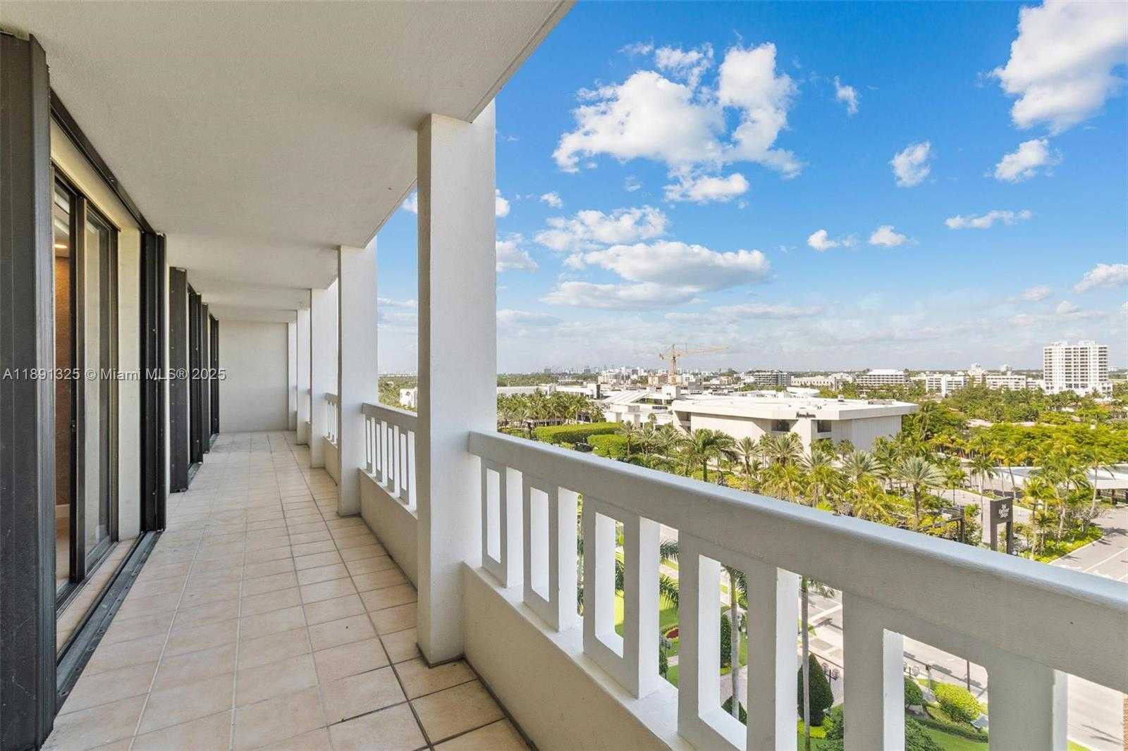 Small Image of 9801 COLLINS AVE #11-O, Bal Harbour Number 4