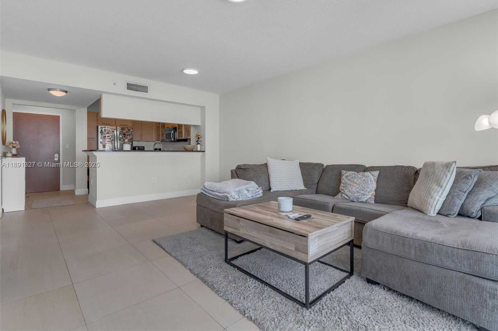 Small Image of 31 SOUTH EAST 5TH ST #2607, Miami Number 10