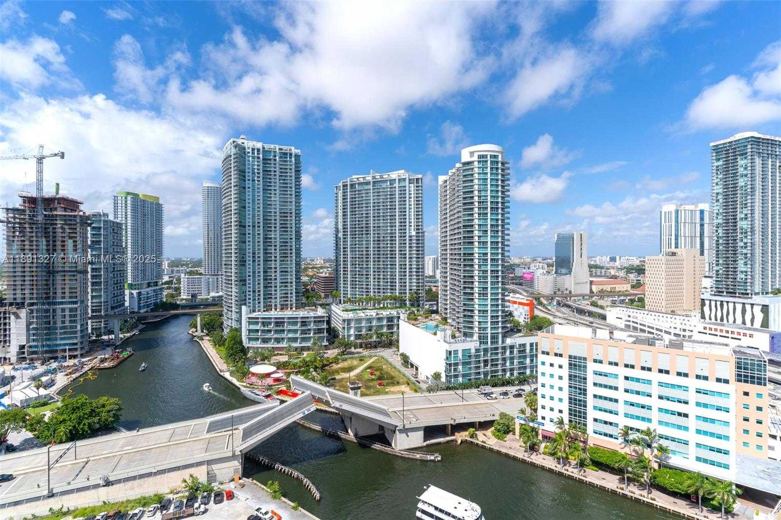 Small Image of 31 SOUTH EAST 5TH ST #2607, Miami Number 20
