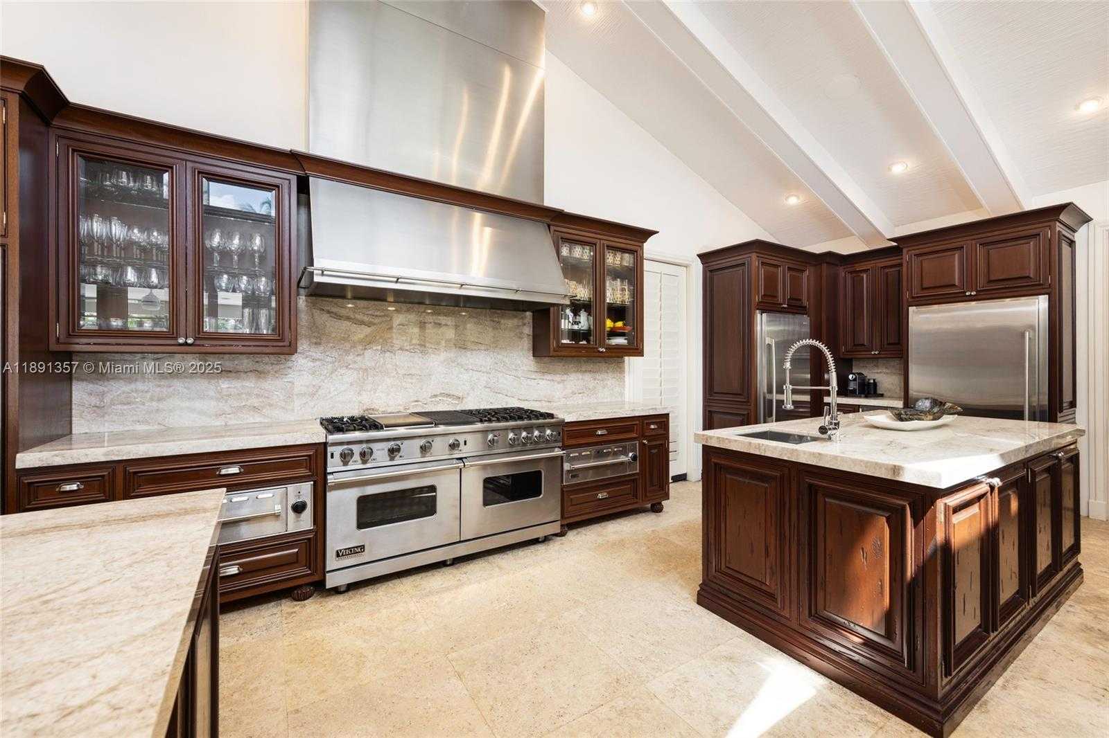 Small Image of 14200 FARMER RD, Palmetto Bay Number 12