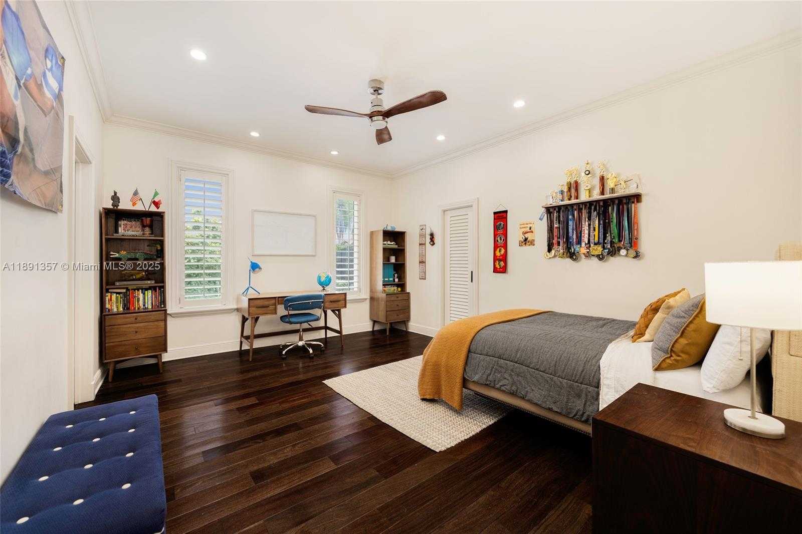 Small Image of 14200 FARMER RD, Palmetto Bay Number 15