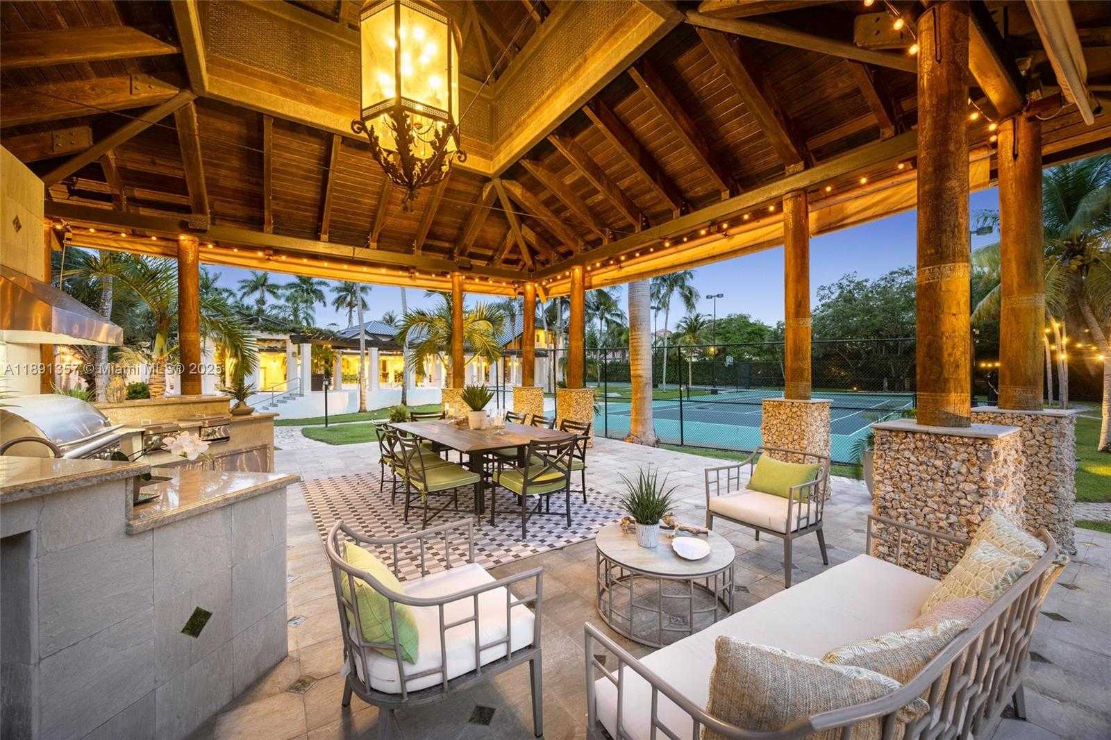 Small Image of 14200 FARMER RD, Palmetto Bay Number 22