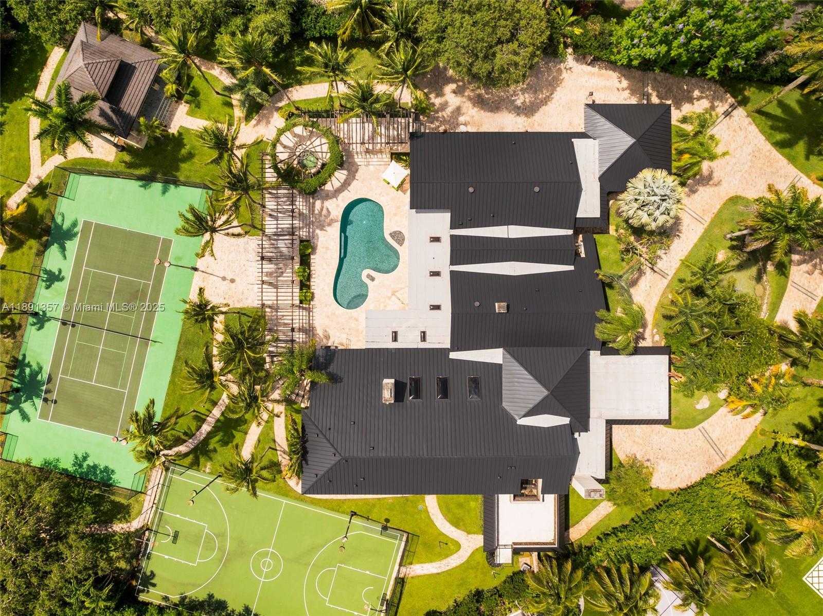 Small Image of 14200 FARMER RD, Palmetto Bay Number 25