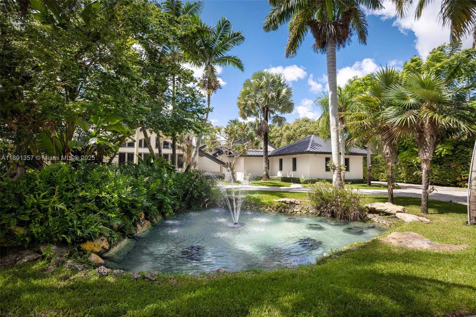 Small Image of 14200 FARMER RD, Palmetto Bay Number 3