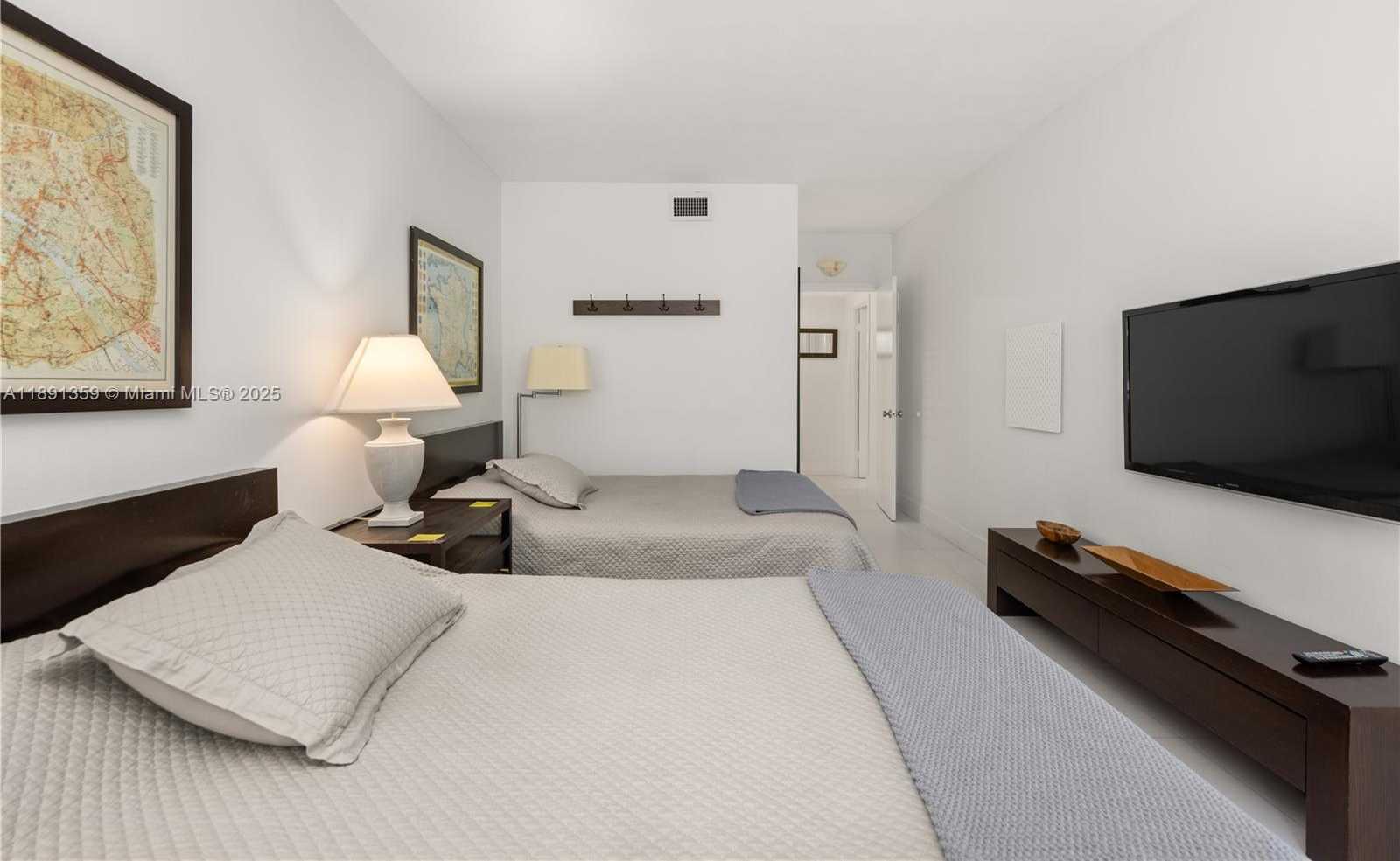 Small Image of 101 CRANDON BLVD #379, Key Biscayne Number 13