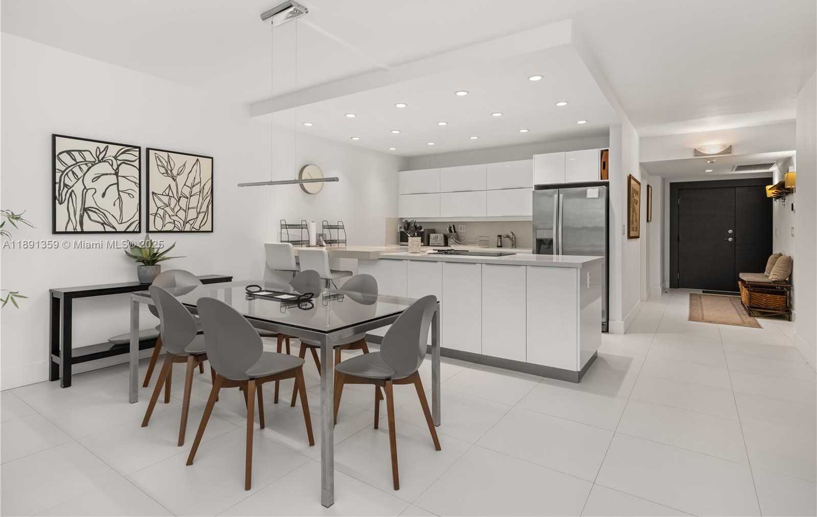 Small Image of 101 CRANDON BLVD #379, Key Biscayne Number 21