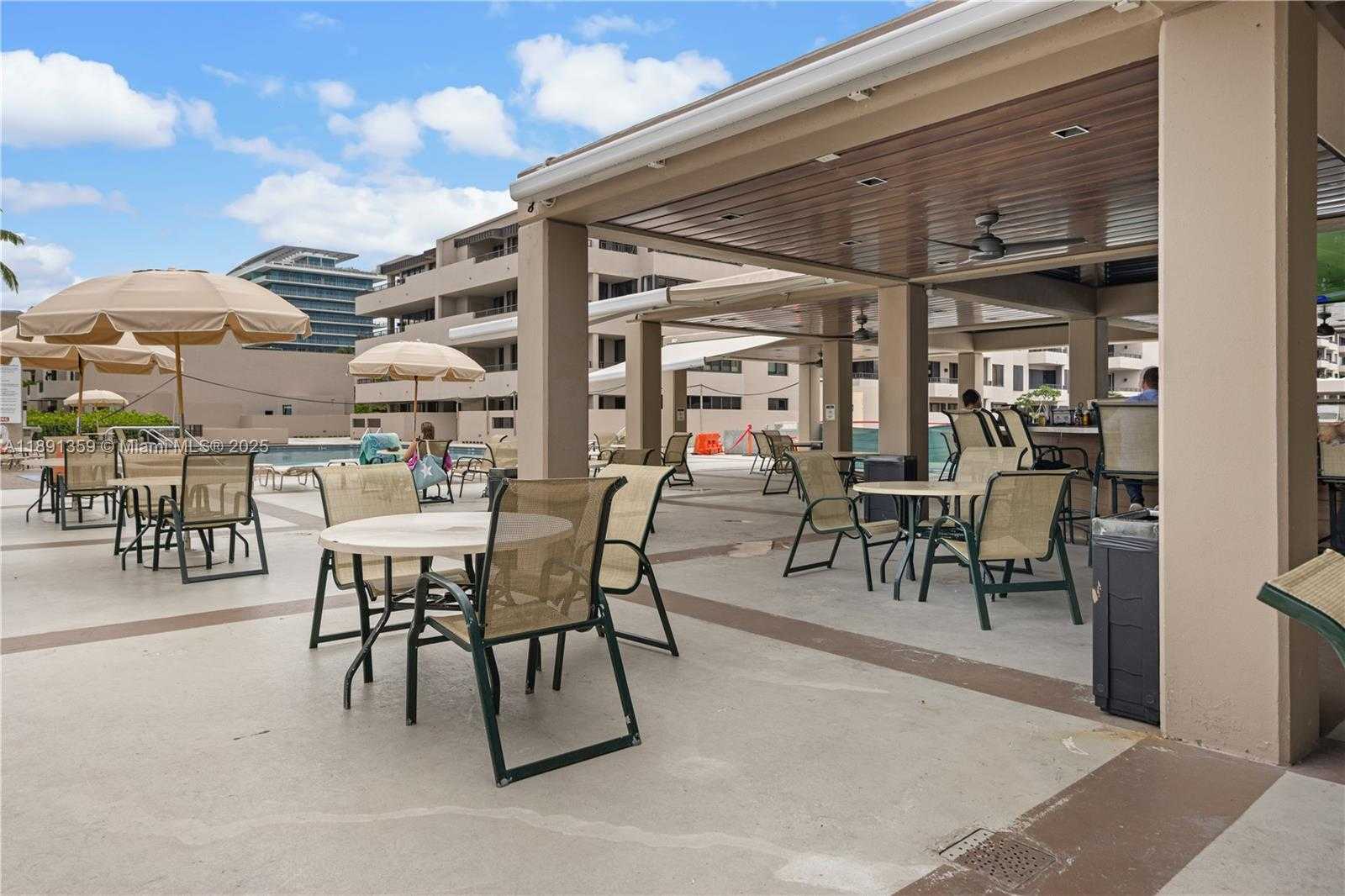 Small Image of 101 CRANDON BLVD #379, Key Biscayne Number 32