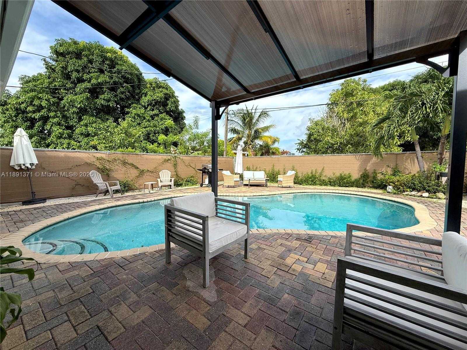 Small Image of 2625 SOUTH WEST 67TH AVE #1, Miami Number 14