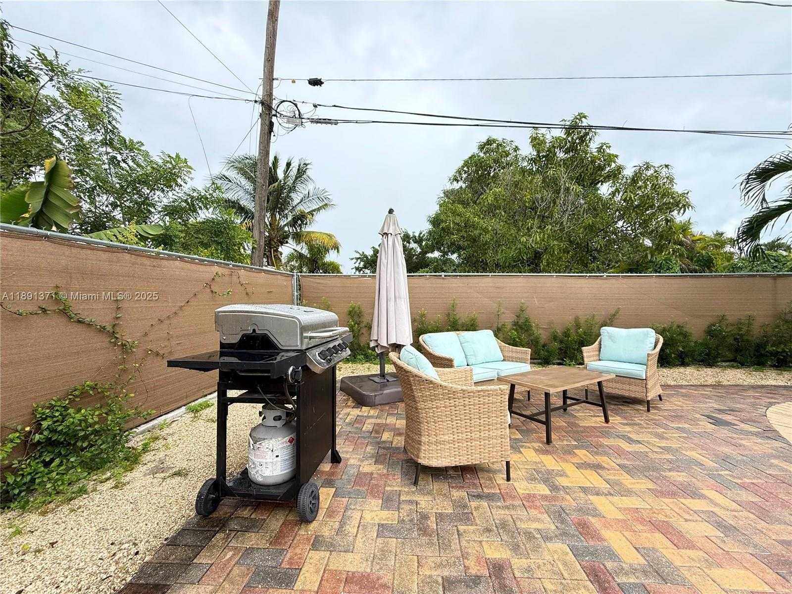Small Image of 2625 SOUTH WEST 67TH AVE #1, Miami Number 15