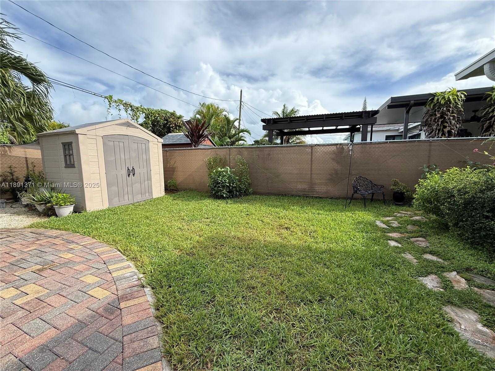 Small Image of 2625 SOUTH WEST 67TH AVE #1, Miami Number 16
