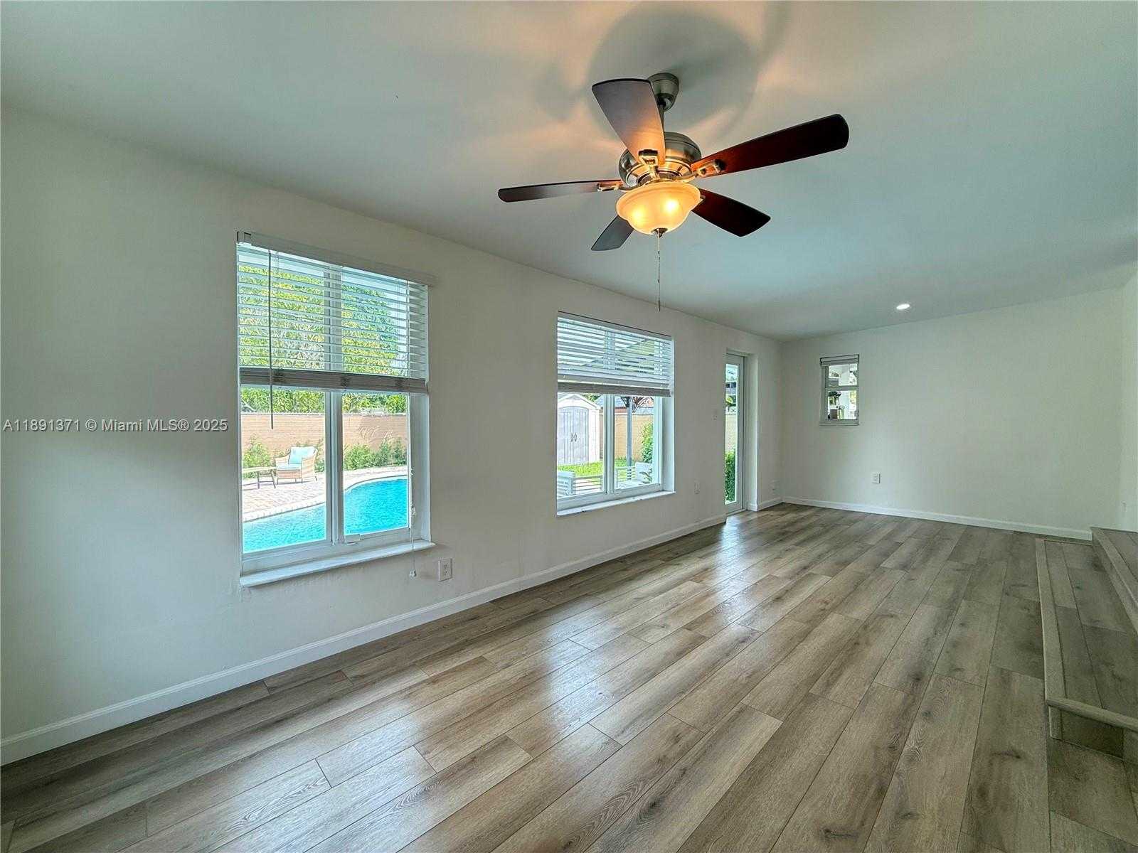 Small Image of 2625 SOUTH WEST 67TH AVE #1, Miami Number 7