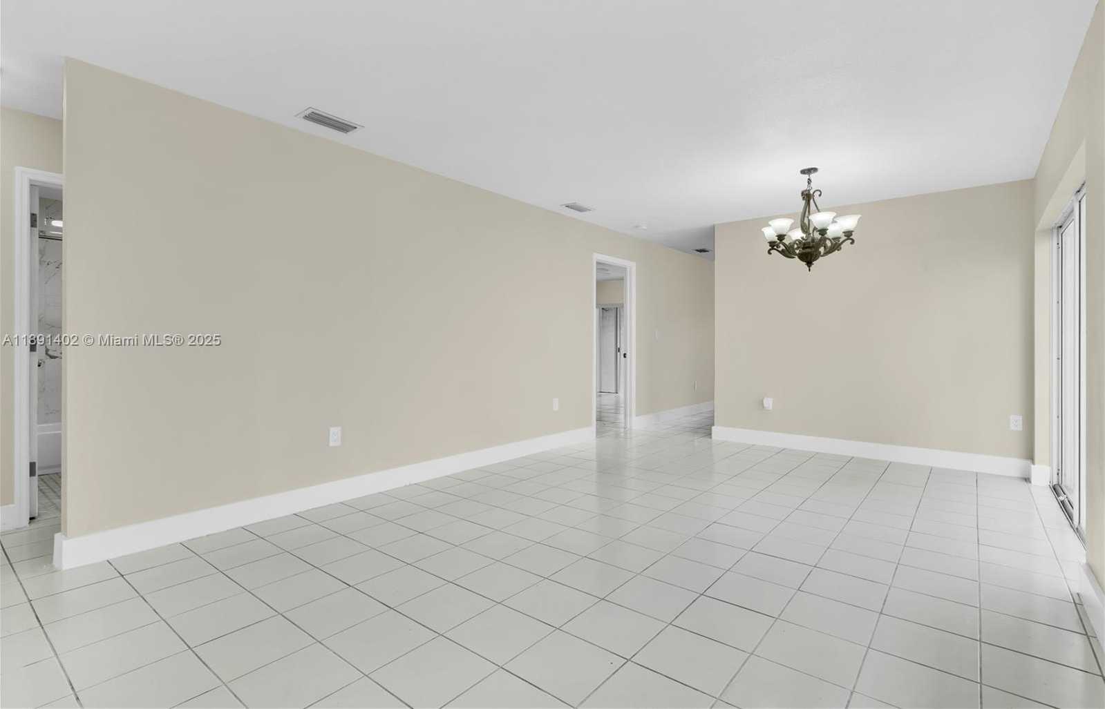 Small Image of 16215 SOUTH WEST 137TH CT, Miami Number 10