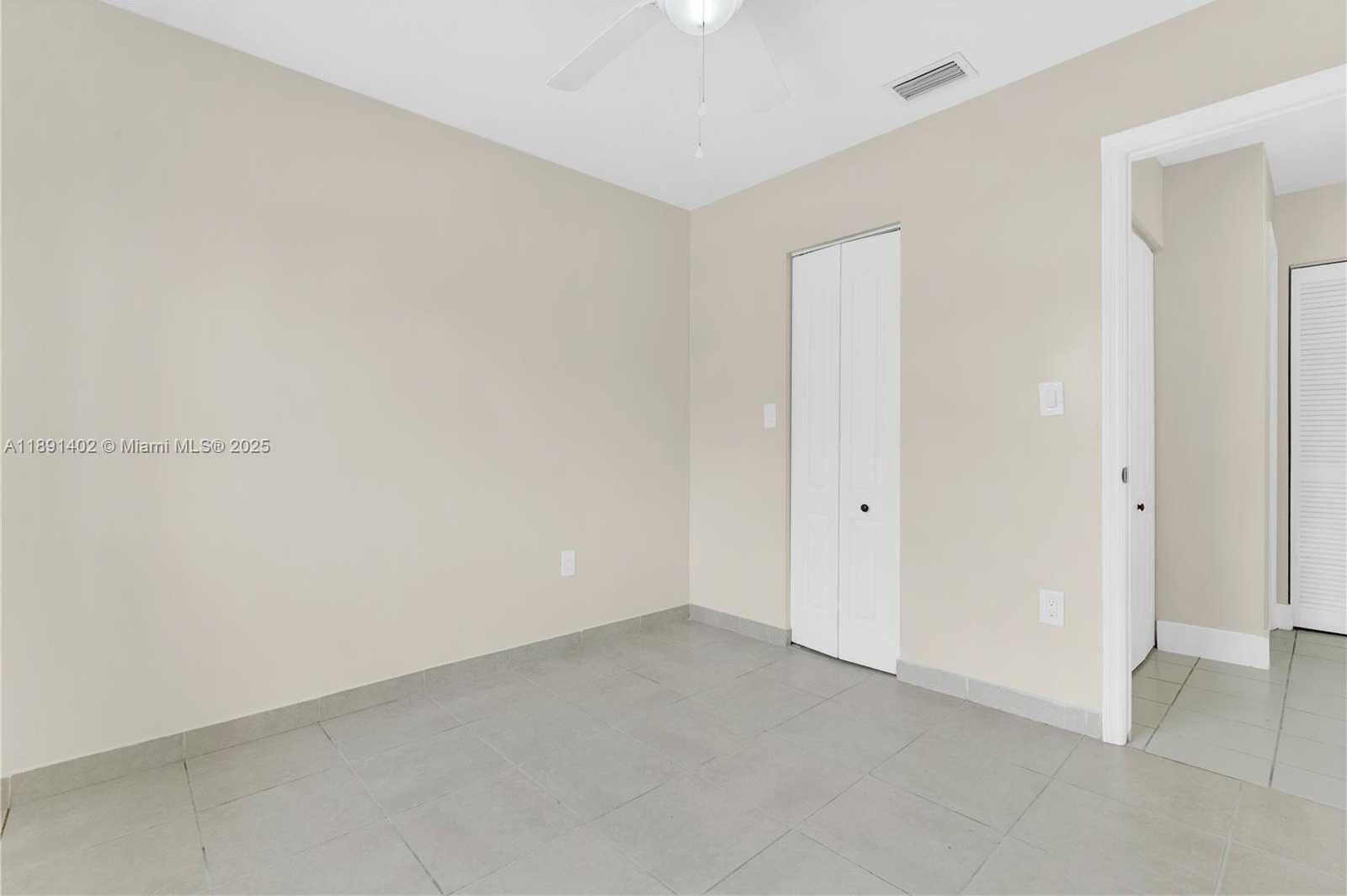 Small Image of 16215 SOUTH WEST 137TH CT, Miami Number 15