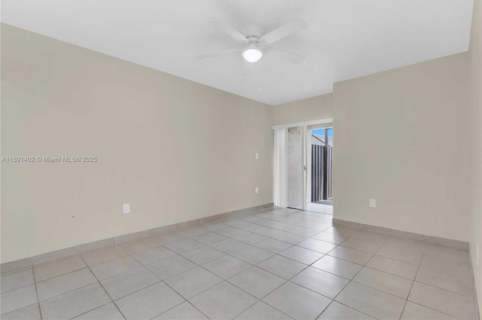 Small Image of 16215 SOUTH WEST 137TH CT, Miami Number 22