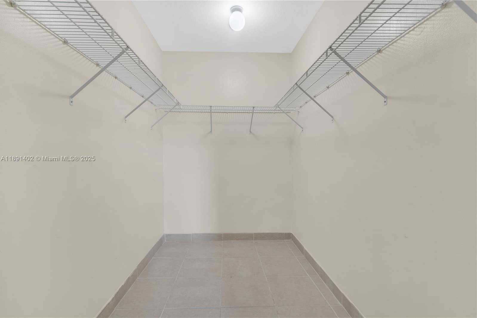 Small Image of 16215 SOUTH WEST 137TH CT, Miami Number 23