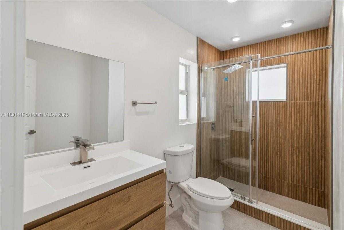 Small Image of 1459 JEFFERSON ST, Hollywood Number 14