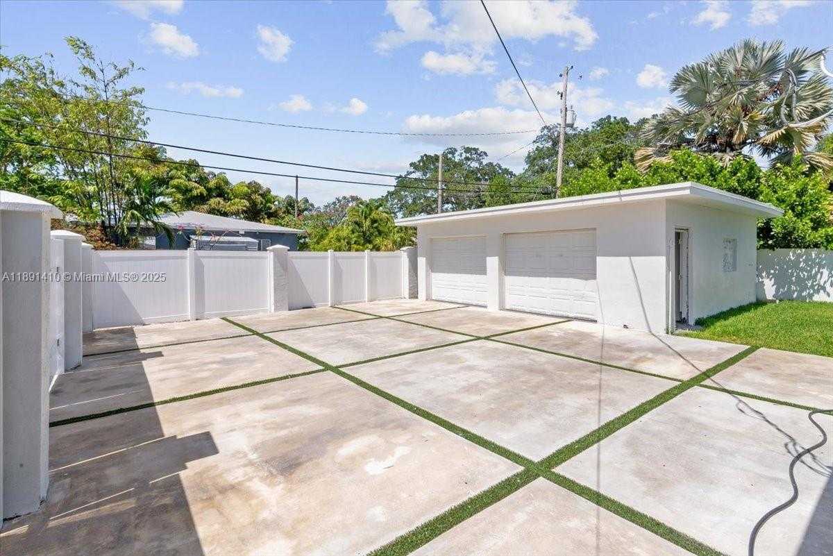 Small Image of 1459 JEFFERSON ST, Hollywood Number 21