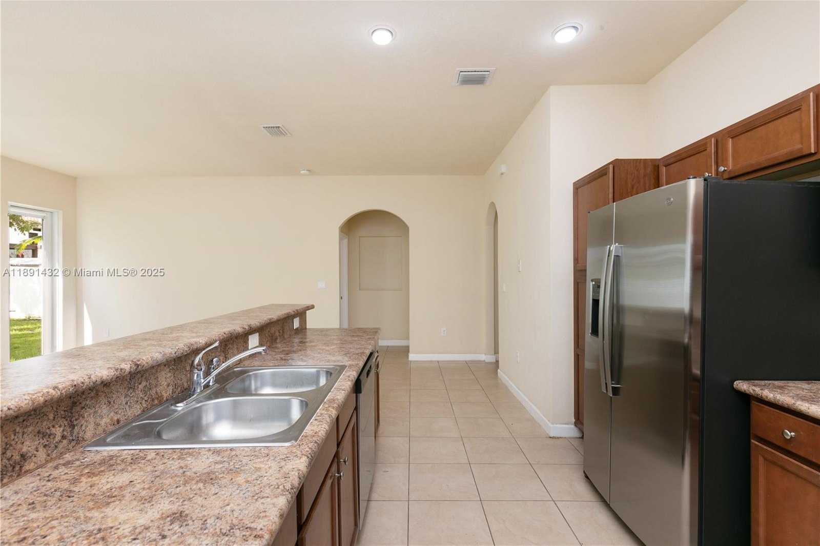 Small Image of 9036 SOUTH WEST 170TH PL, Miami Number 30