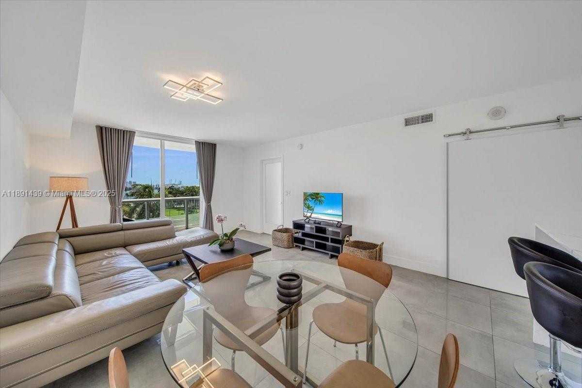 Small Image of 50 BISCAYNE BLVD #512, Miami Number 13