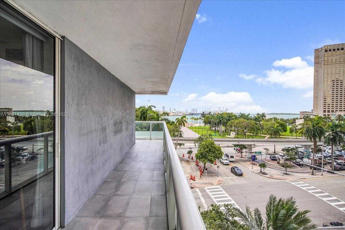Small Image of 50 BISCAYNE BLVD #512, Miami Number 27