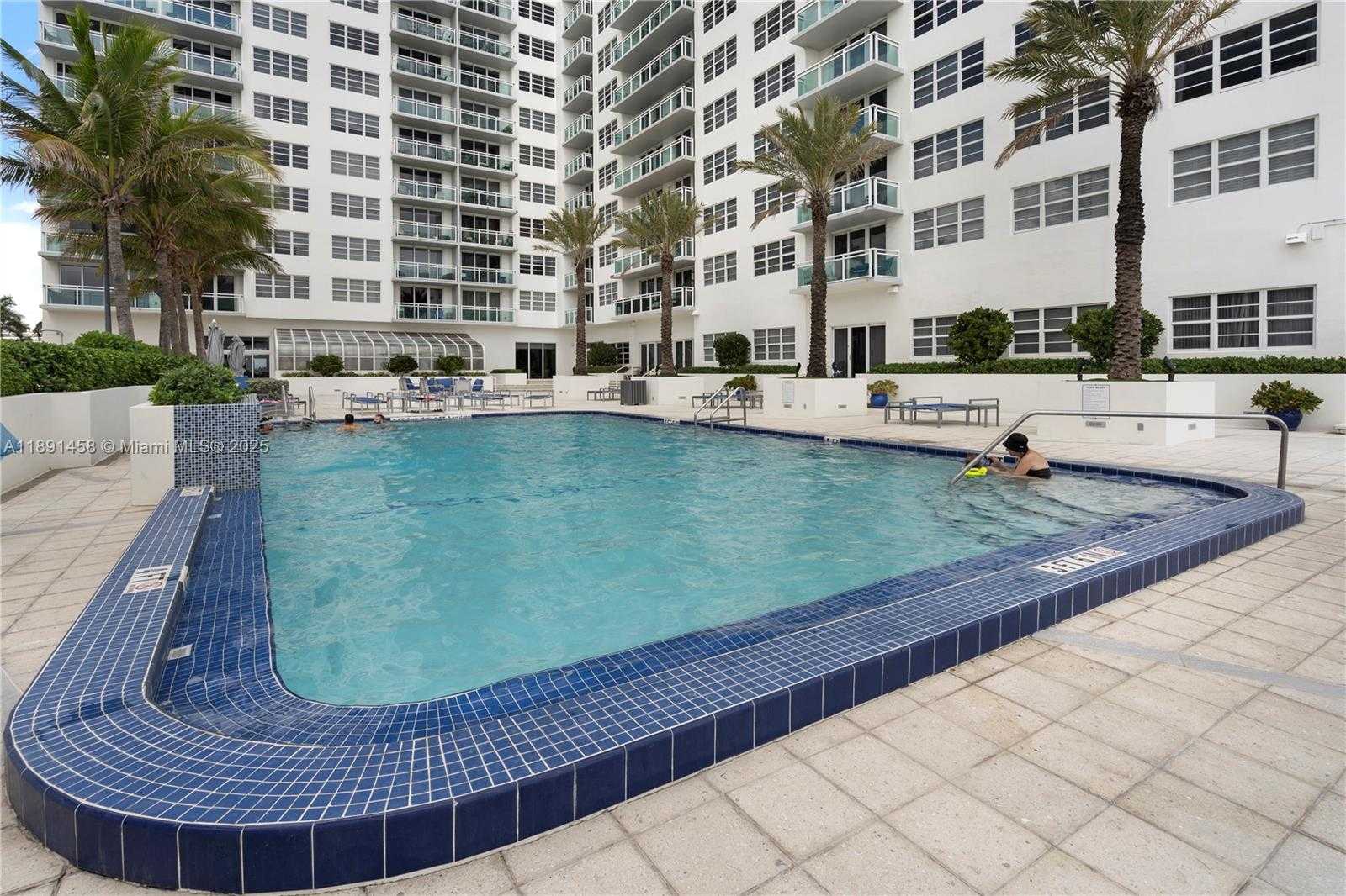Small Image of 6917 COLLINS AVE #508, Miami Beach Number 15