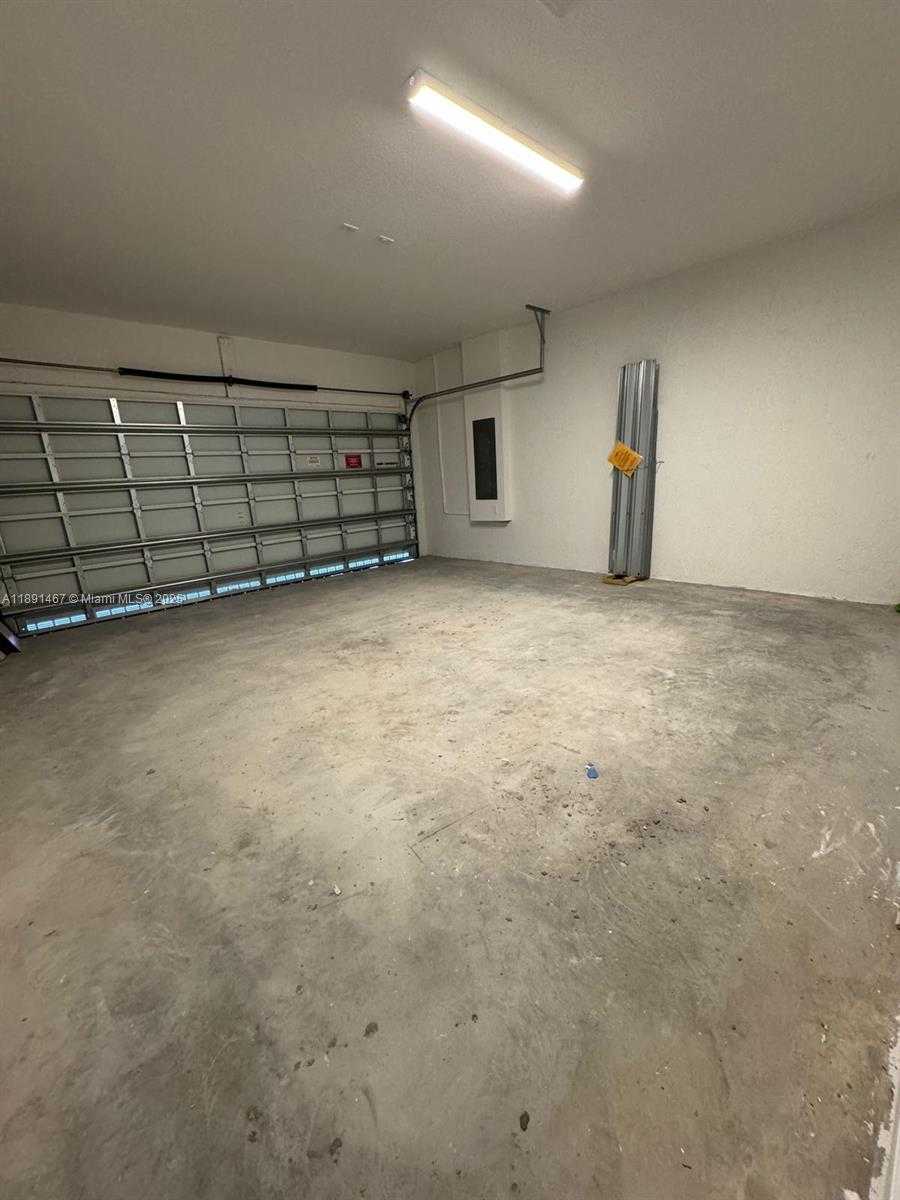 Small Image of 16124 SOUTH WEST 148TH PL #16124, Miami Number 25