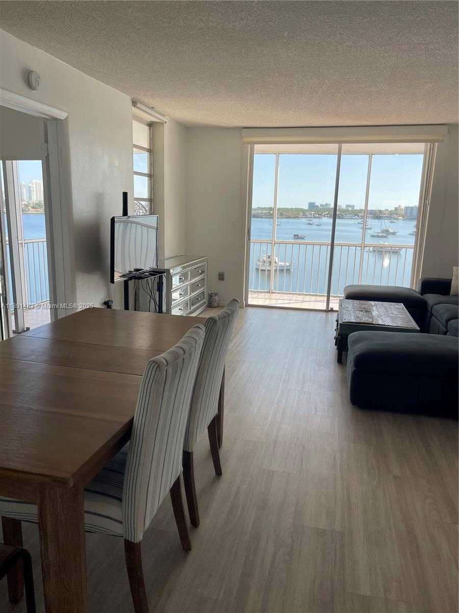 Small Image of 2910 POINT EAST DR #M601, Aventura Number 28