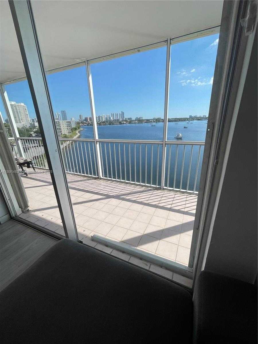 Small Image of 2910 POINT EAST DR #M601, Aventura Number 46