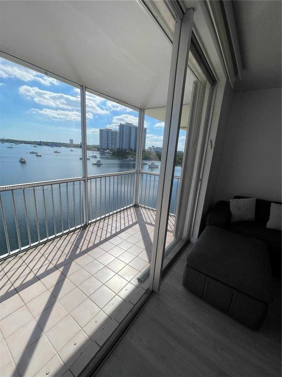 Small Image of 2910 POINT EAST DR #M601, Aventura Number 50