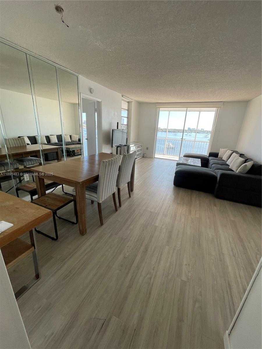 Small Image of 2910 POINT EAST DR #M601, Aventura Number 54