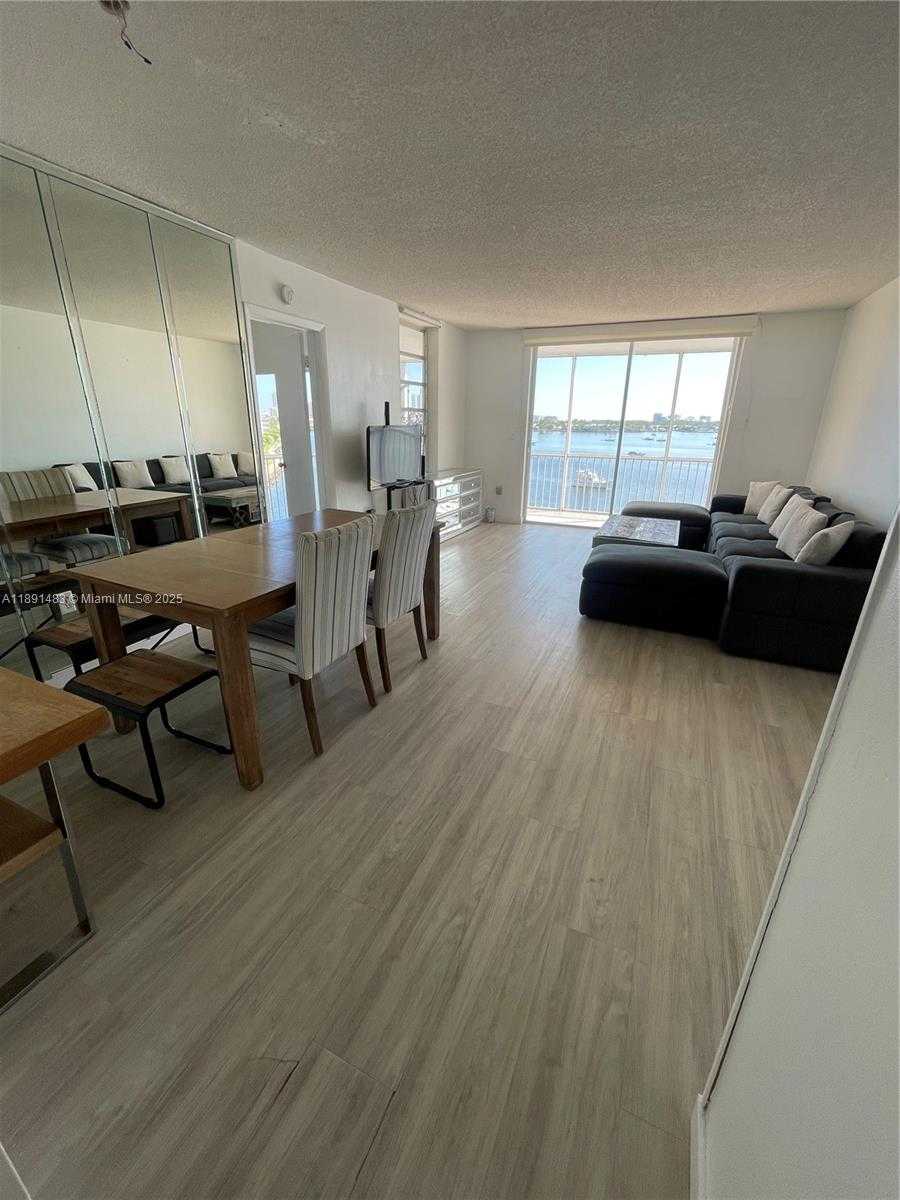 Small Image of 2910 POINT EAST DR #M601, Aventura Number 55