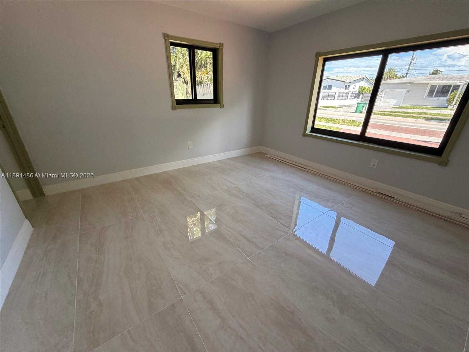 Small Image of 2120 SOUTH WEST 84TH AVE, Miami Number 21