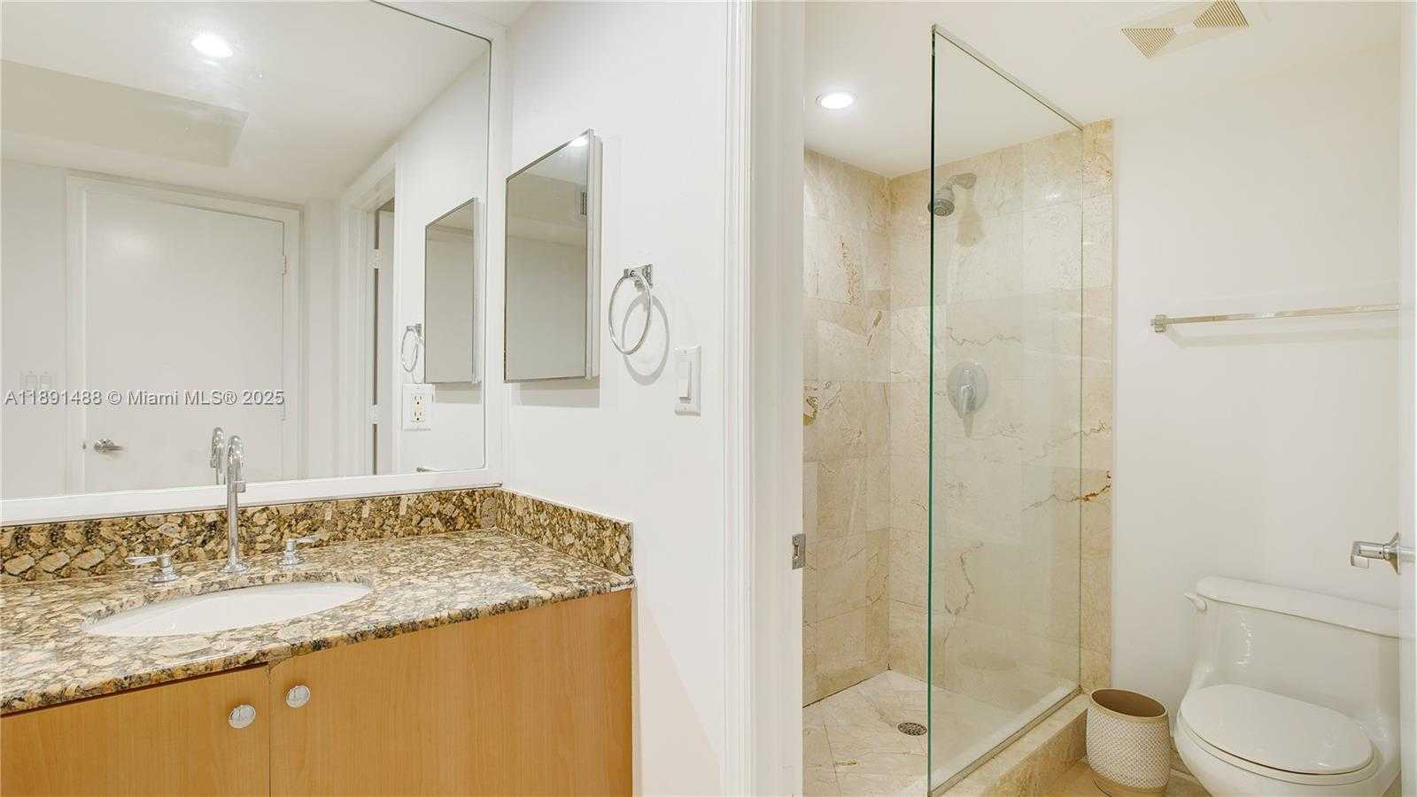 Small Image of 6917 COLLINS AVE #705, Miami Beach Number 14