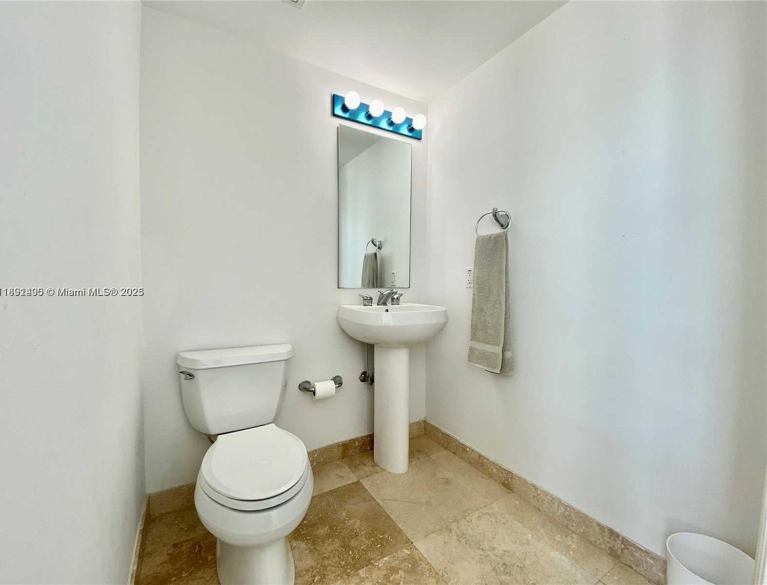 Small Image of 1650 BRICKELL AVE #203, Miami Number 16