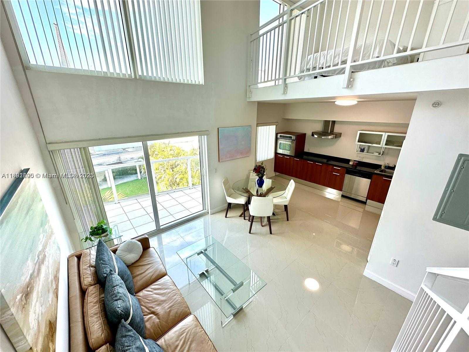 Small Image of 1650 BRICKELL AVE #203, Miami Number 17